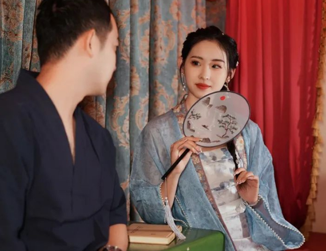 资深推拿师